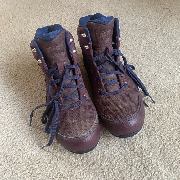 ahnu by teva hiking boots